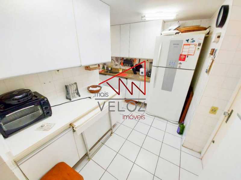 Apartamento à venda com 3 quartos, 82m² - Foto 10