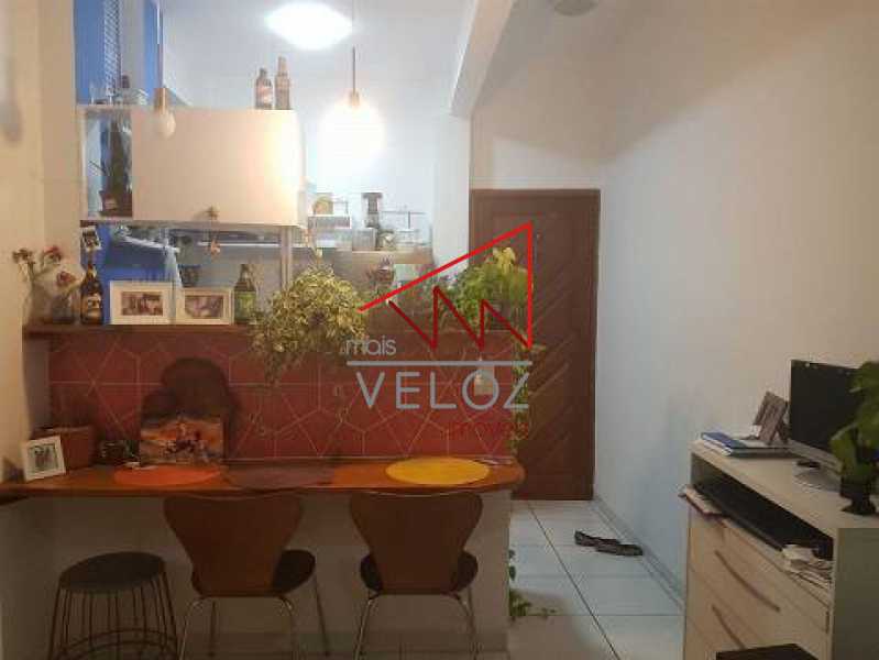 Apartamento à venda com 1 quarto, 31m² - Foto 10