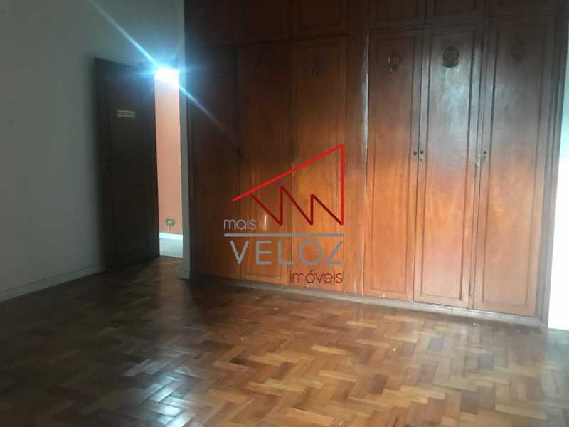 Apartamento à venda com 3 quartos, 100m² - Foto 8