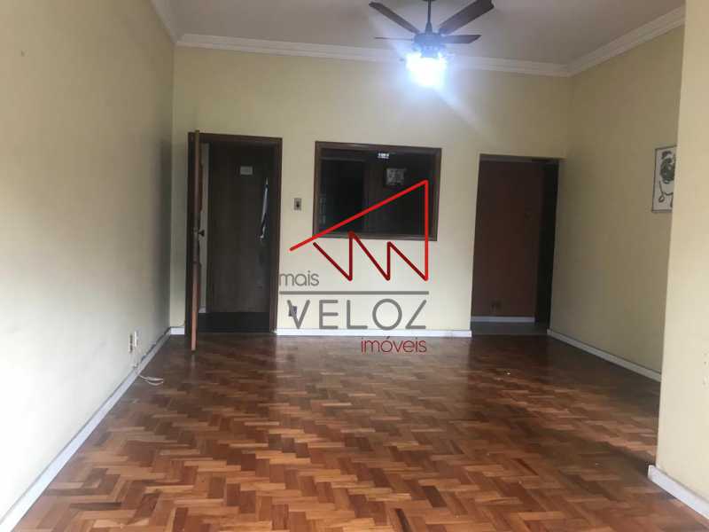 Apartamento à venda com 3 quartos, 100m² - Foto 3