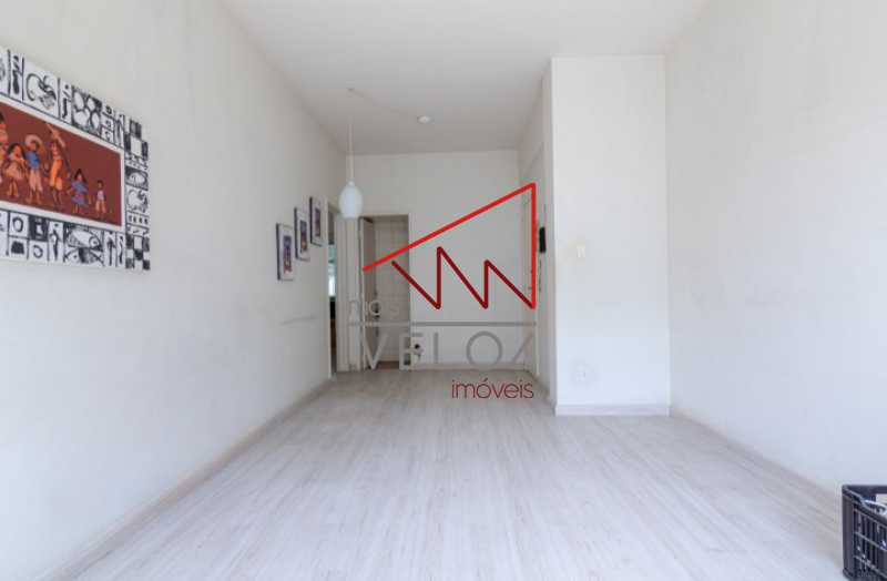 Apartamento à venda com 2 quartos, 80m² - Foto 7