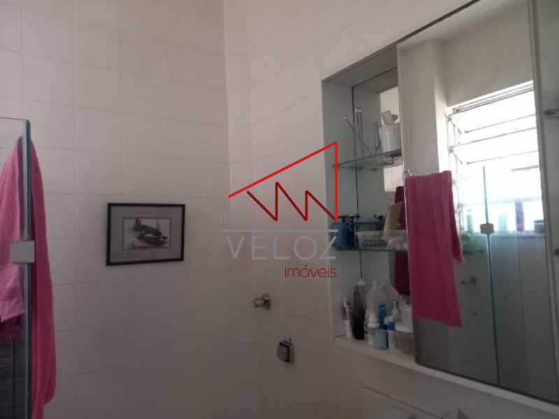 Apartamento à venda com 2 quartos, 77m² - Foto 10