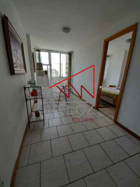 Apartamento à venda com 1 quarto, 42m² - Foto 8