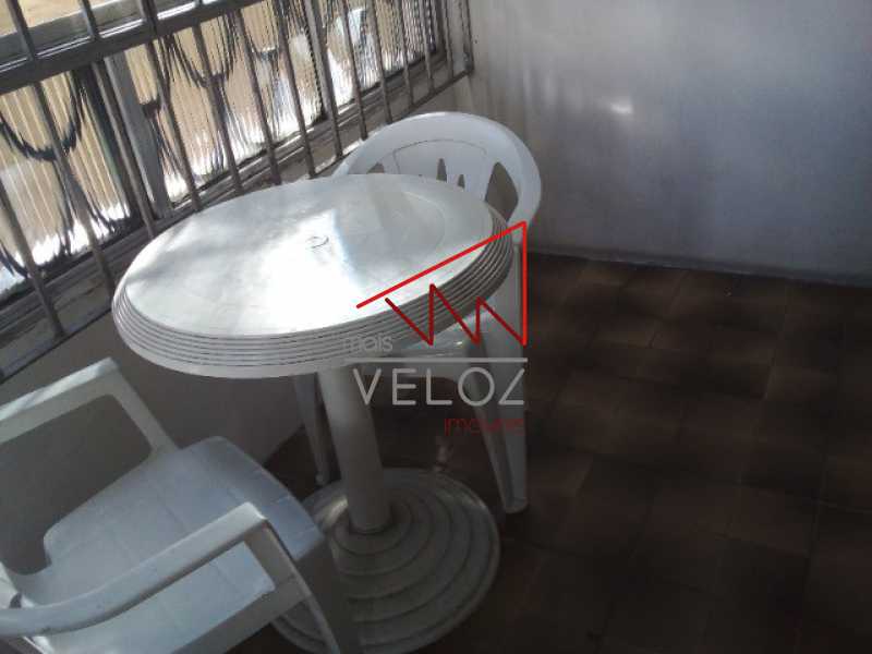 Apartamento à venda com 3 quartos, 89m² - Foto 2