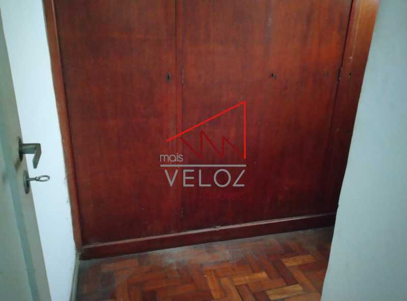 Apartamento à venda com 2 quartos, 76m² - Foto 21