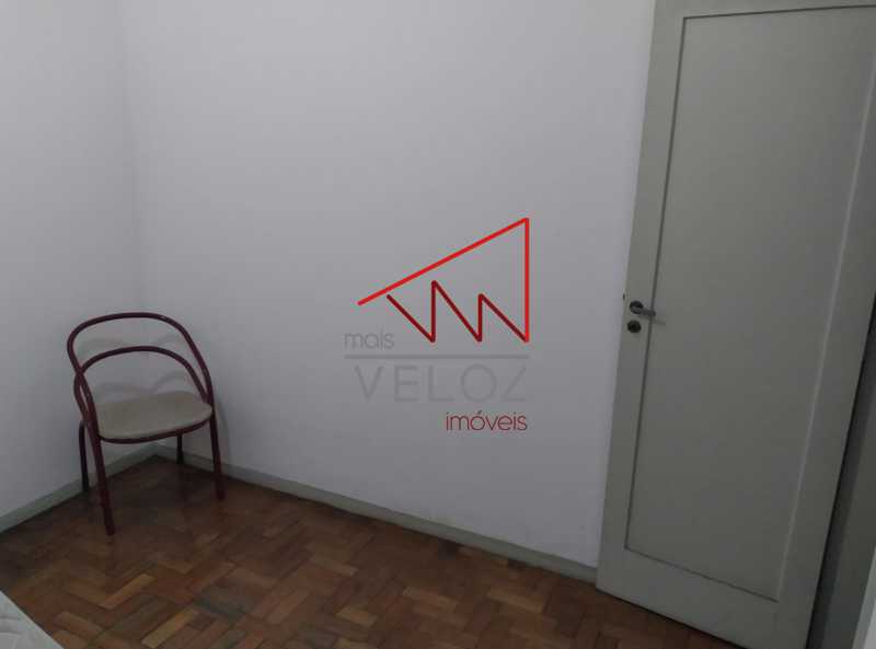 Apartamento à venda com 2 quartos, 76m² - Foto 10