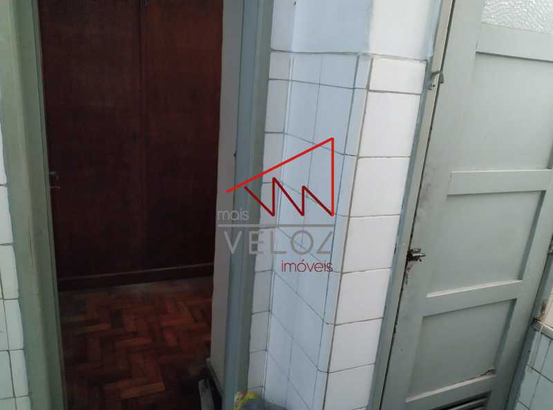 Apartamento à venda com 2 quartos, 76m² - Foto 20