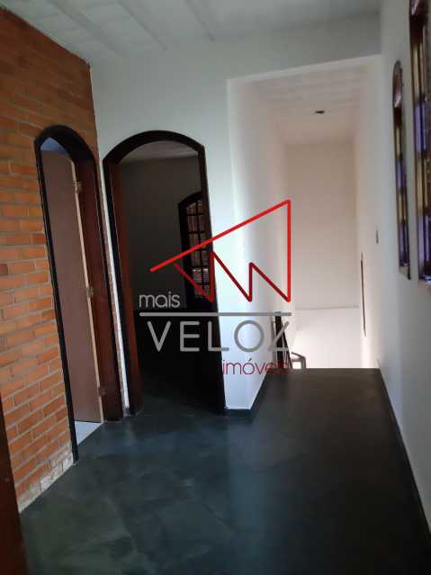 Casa à venda com 3 quartos, 406m² - Foto 3