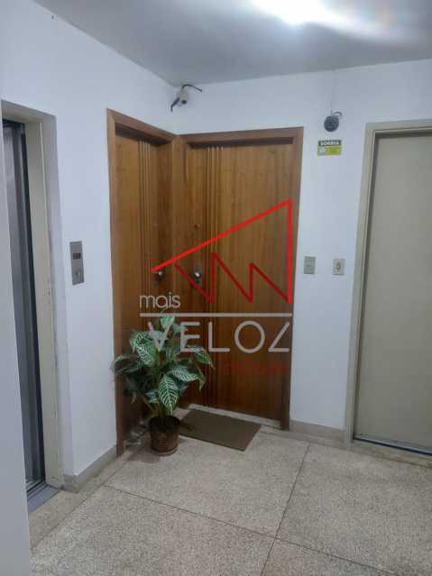 Apartamento à venda com 2 quartos, 64m² - Foto 9