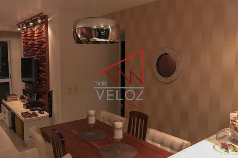 Apartamento à venda com 2 quartos, 77m² - Foto 4