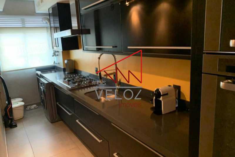 Apartamento à venda com 2 quartos, 77m² - Foto 16