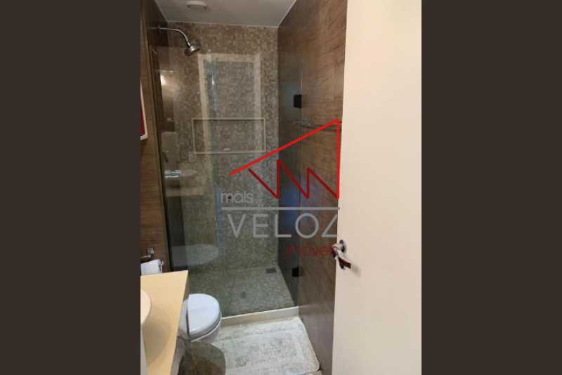 Apartamento à venda com 2 quartos, 77m² - Foto 22