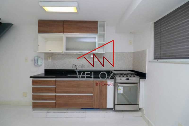 Apartamento à venda com 1 quarto, 45m² - Foto 9