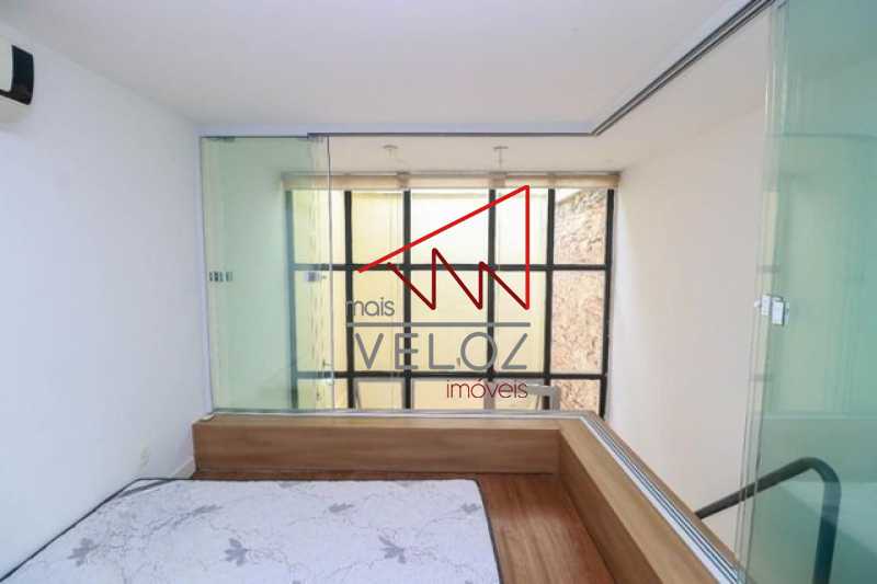 Apartamento à venda com 1 quarto, 45m² - Foto 11