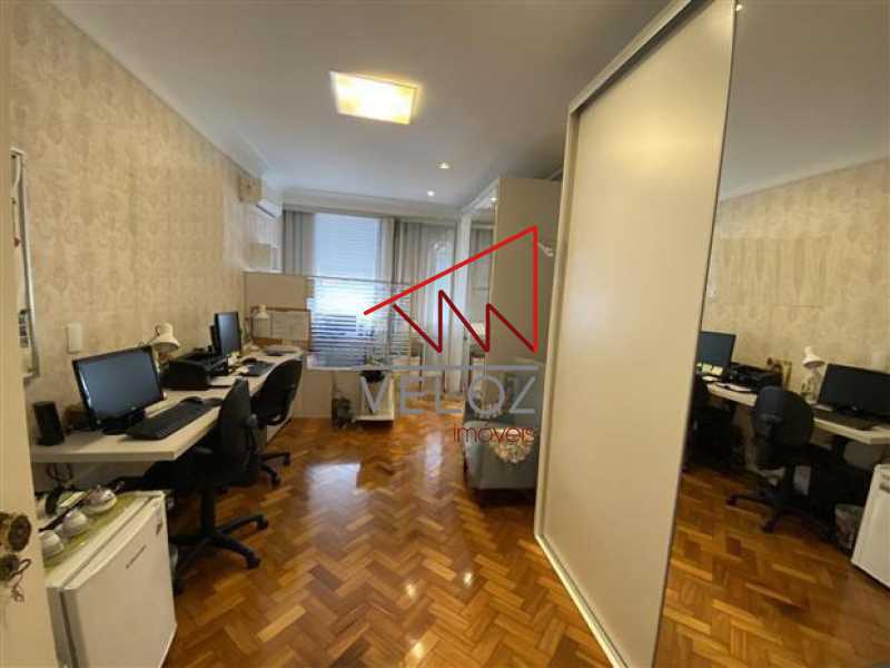 Apartamento à venda com 6 quartos, 400m² - Foto 1