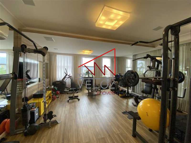 Apartamento à venda com 6 quartos, 400m² - Foto 15