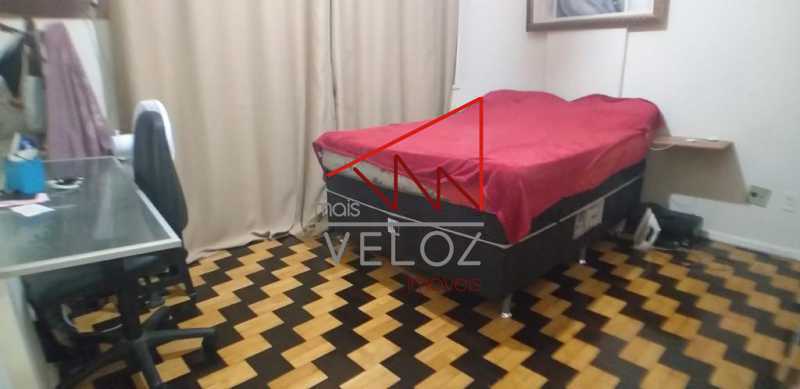 Apartamento à venda com 2 quartos, 76m² - Foto 9