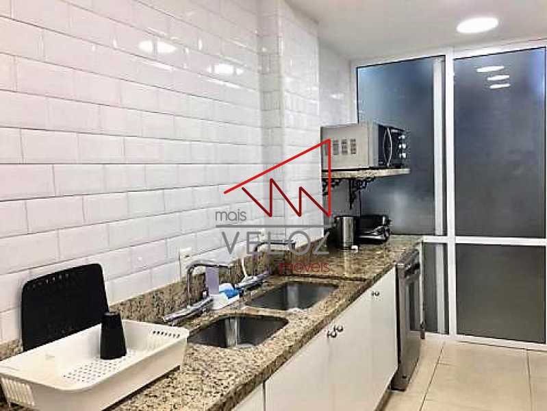 Apartamento à venda com 4 quartos, 250m² - Foto 9