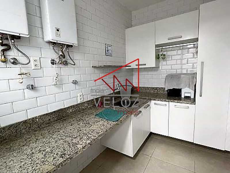 Apartamento à venda com 4 quartos, 250m² - Foto 18