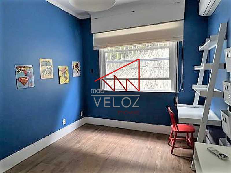 Apartamento à venda com 4 quartos, 250m² - Foto 26