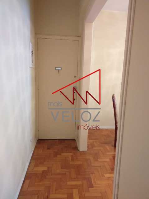 Apartamento à venda com 3 quartos, 95m² - Foto 5