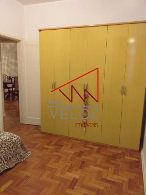 Apartamento à venda com 3 quartos, 95m² - Foto 12