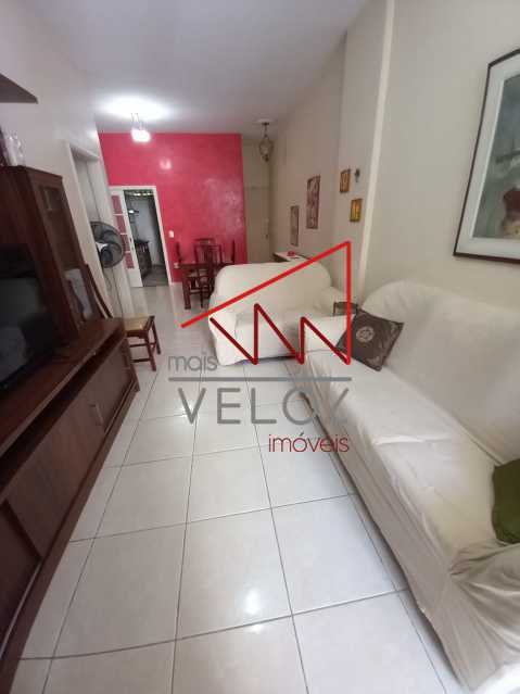 Apartamento à venda com 2 quartos, 86m² - Foto 5