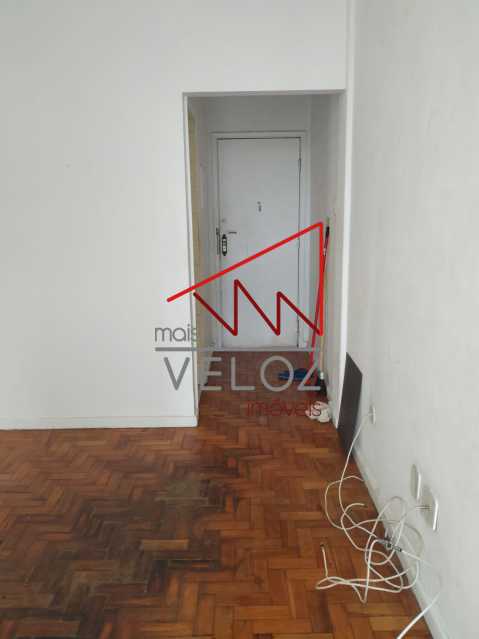 Apartamento à venda com 1 quarto, 40m² - Foto 5