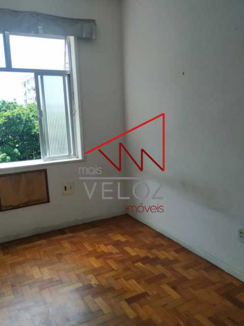 Apartamento à venda com 1 quarto, 40m² - Foto 9