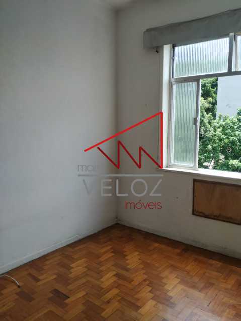 Apartamento à venda com 1 quarto, 40m² - Foto 12