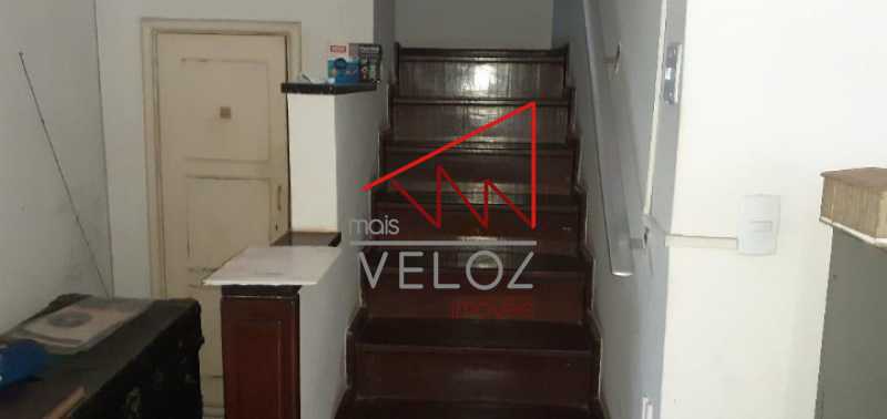 Casa à venda com 3 quartos, 156m² - Foto 4