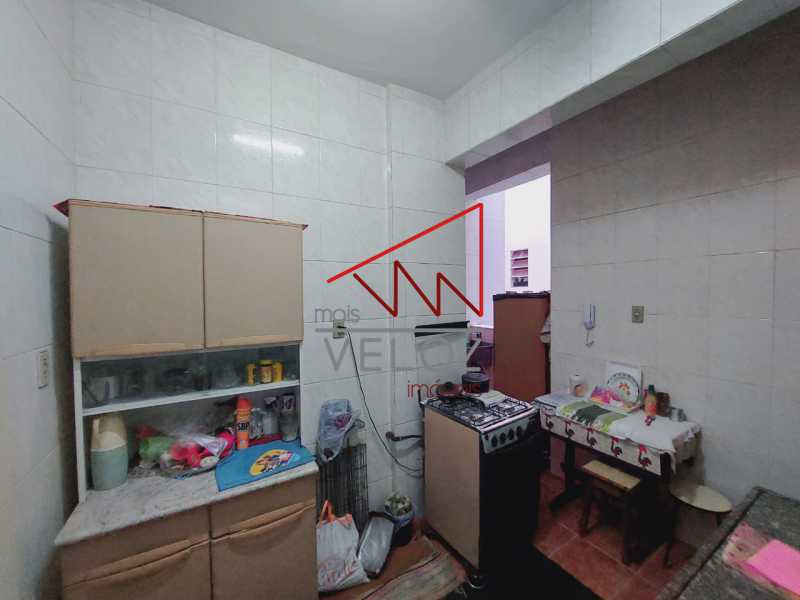 Apartamento à venda com 2 quartos, 76m² - Foto 13