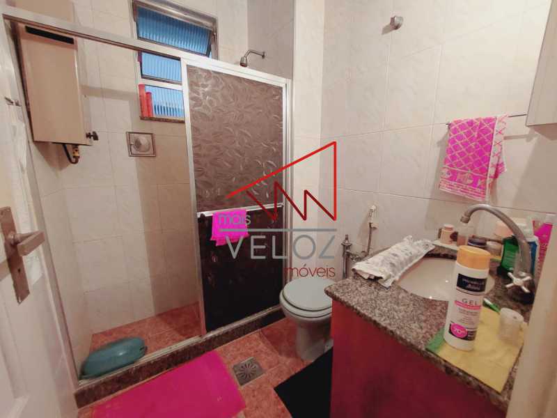 Apartamento à venda com 2 quartos, 76m² - Foto 16