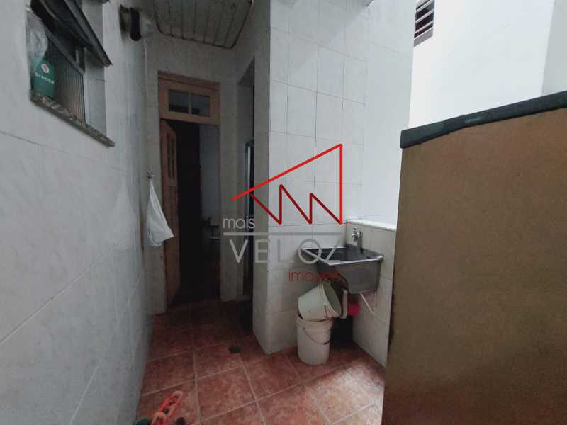 Apartamento à venda com 2 quartos, 76m² - Foto 23