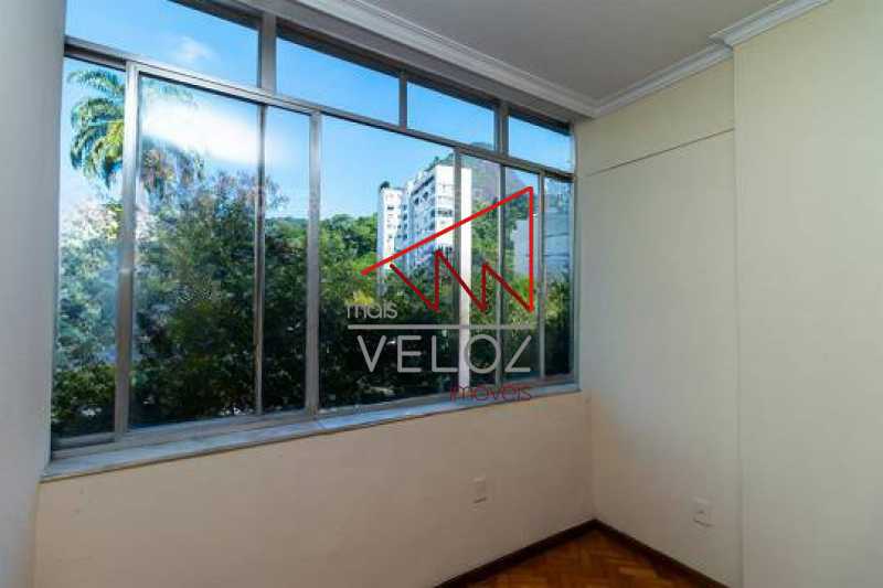 Apartamento à venda com 2 quartos, 75m² - Foto 5