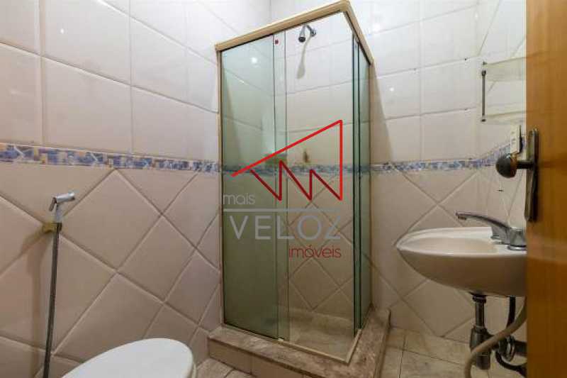 Apartamento à venda com 2 quartos, 75m² - Foto 7