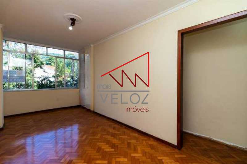 Apartamento à venda com 2 quartos, 75m² - Foto 10