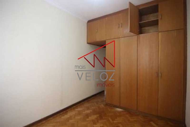 Apartamento à venda com 2 quartos, 75m² - Foto 15