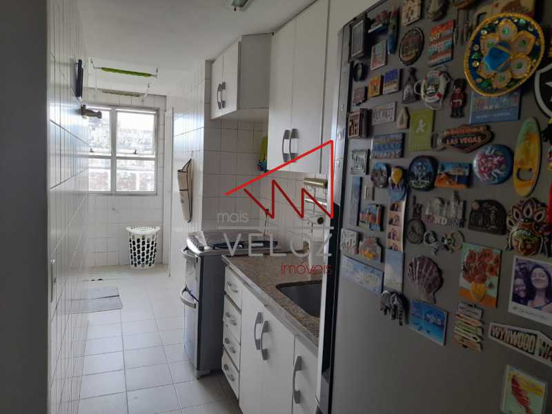 Apartamento à venda com 3 quartos, 90m² - Foto 16