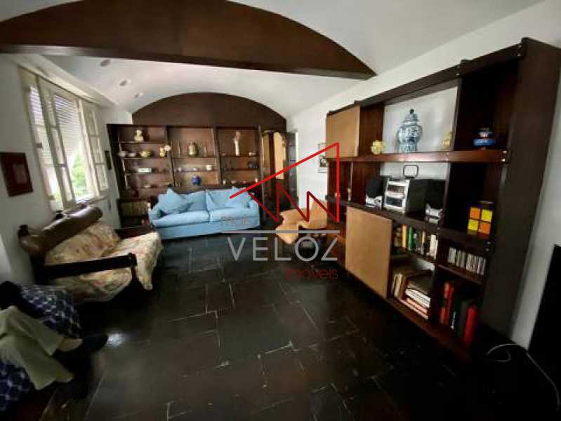 Apartamento à venda com 3 quartos, 148m² - Foto 2