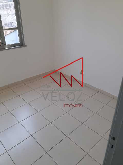 Apartamento à venda com 3 quartos, 94m² - Foto 3