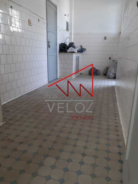 Apartamento à venda com 3 quartos, 94m² - Foto 12