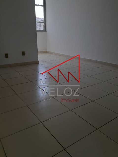 Apartamento à venda com 3 quartos, 94m² - Foto 5