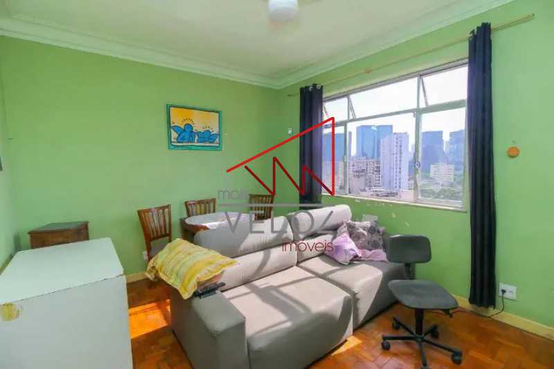 Apartamento à venda com 4 quartos, 200m² - Foto 2