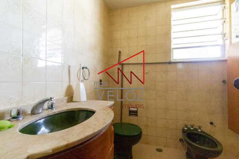 Apartamento à venda com 4 quartos, 154m² - Foto 3