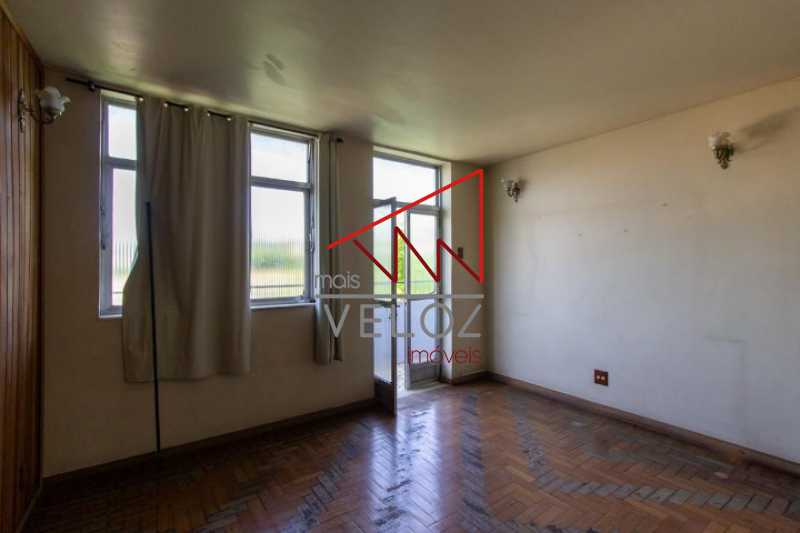 Apartamento à venda com 4 quartos, 154m² - Foto 15