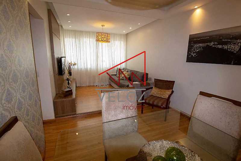 Apartamento à venda com 3 quartos, 85m² - Foto 1