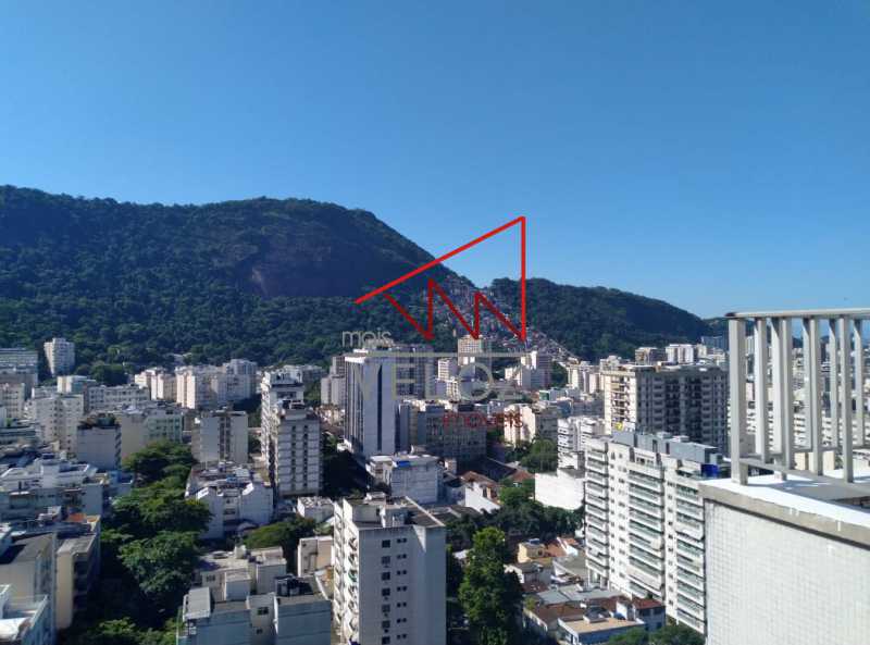 Apartamento à venda com 3 quartos, 206m² - Foto 11