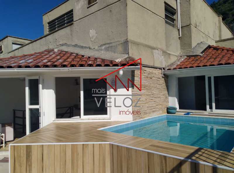 Apartamento à venda com 3 quartos, 206m² - Foto 5