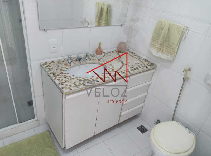 Apartamento à venda com 3 quartos, 206m² - Foto 23